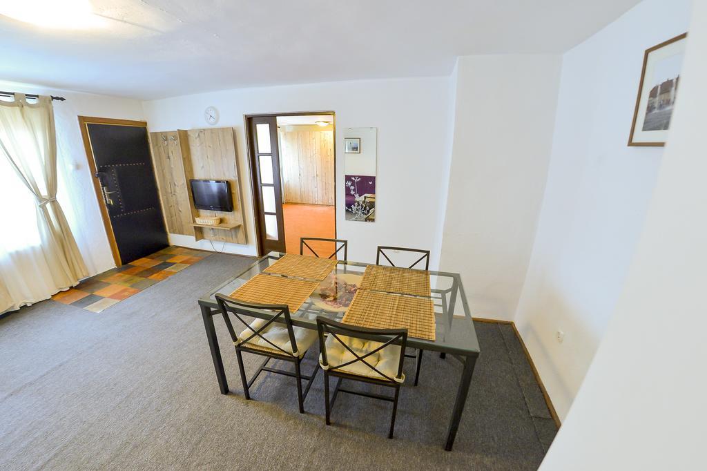 Apartment Gabriel Σίμπιου Εξωτερικό φωτογραφία